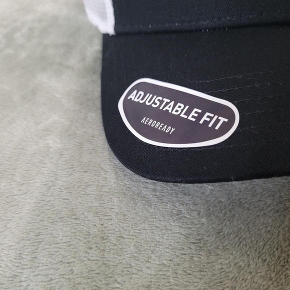 * Adidas Men's Structured Mesh Snapback Hat Adjustable Fit Black White - Picture 14 of 14